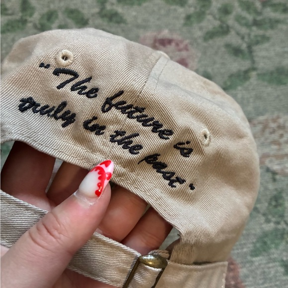 SOLD 🤎 - Picture 3 of 3